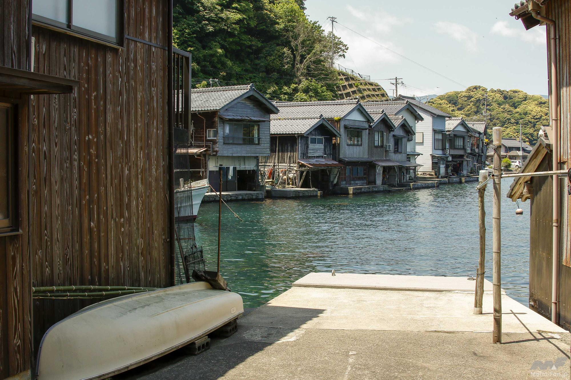 「【京都府与謝郡】バイクで行きたいツーリングスポット｜伊根湾に佇む舟屋の景色を楽しむ。」の5枚めの画像