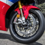 「ホンダ・CBR1000RR-R FIREBLADE SPで郊外を疾走。｜高回転型エンジンとは思えぬ、大人びたパワー特性でした！」の21枚目の画像ギャラリーへのリンク