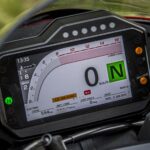 「サーキットに軸足を移してから4年目の大改良、CBR1000RR-Rは乗り手を選ぶ崇高な存在だ」の22枚目の画像ギャラリーへのリンク