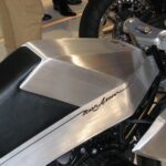 「世界初のBMWモトラッド公式R12カスタムプロジェクトから創出された4台のカスタムバイクが、東京港区の麻布台ヒルズ『FREUDE BY BMW』でついにアンベール！」の11枚目の画像ギャラリーへのリンク