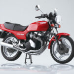 「1981年発売の超お宝ビンテージモデル！ホンダCBX400F（1型）1/12スケールの完成品モデル｜アオシマ」の8枚目の画像ギャラリーへのリンク