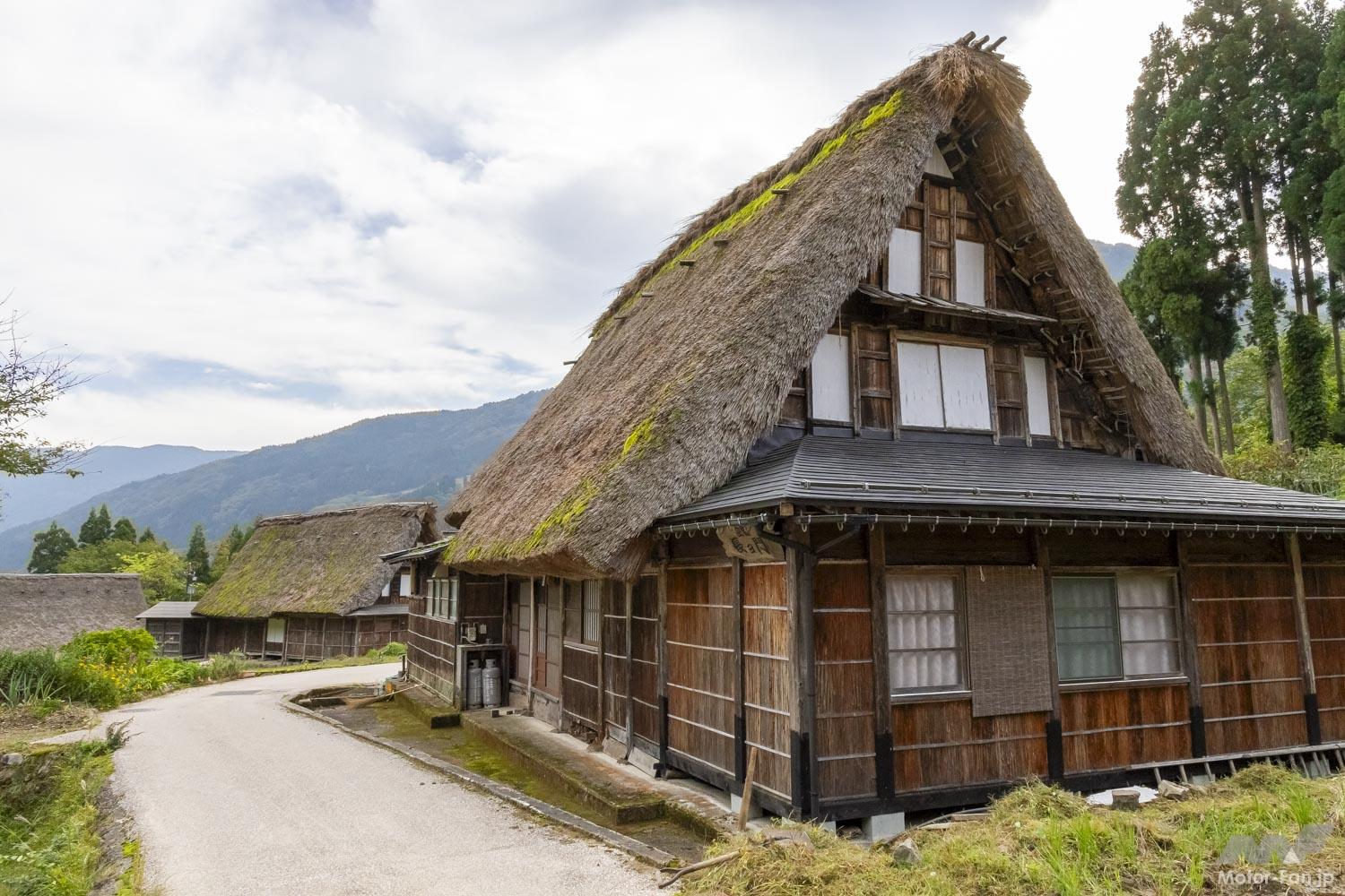 「【富山県南砺市】バイクで行きたいツーリングスポット｜世界遺産  五箇山の「相倉集落」。」の1枚めの画像