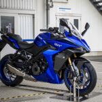 「スポーツツアラーモデルGSX-S1000GT、2025モデルはカラーリングを変更して11月8日発売！」の1枚目の画像ギャラリーへのリンク