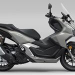 「レッドとブラックが新カラーに！　ホンダ、アドベンチャースタイルのスクーター「ADV160」のカラバリを変更」の6枚目の画像ギャラリーへのリンク