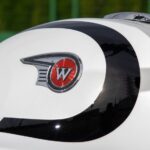 「街乗りにジャストなサイズ！　カワサキ『W』の血脈を継ぐ232ccモデル、「W230」が新登場」の9枚目の画像ギャラリーへのリンク