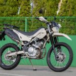 「シート高が低めのトレッキング向きバイク｜カワサキKLX230 シェルパがツーリングの楽しさを広げる！」の15枚目の画像ギャラリーへのリンク