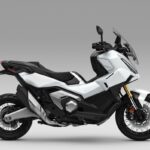 「斬新なイエローを追加＆装備もさらに快適に！　「ホンダ・X-ADV」2025年型が登場……BIKES週間ニュースダイジェスト【2024年12月2日〜8日】」の18枚目の画像ギャラリーへのリンク