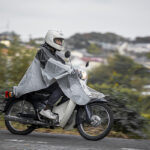 「次の雨シーズンからはコレ使おっと！　バイク用ポンチョで、高圧洗浄機の強烈水噴射に耐えてみた。【2回目（全2回）】」の3枚目の画像ギャラリーへのリンク