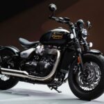 「トライアンフからシリアルナンバー入りの限定車。新型「BONNEVILLE BOBBER TFC」を発表」の1枚目の画像ギャラリーへのリンク