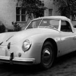 【ポルシェ図鑑】「ポルシェ 356 アメリカ ロードスター（1952）」北米市場向けのスパルタンなロードスター。 - GQW_Porsche_zukan05