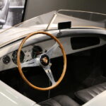 【ポルシェ図鑑】「ポルシェ 356 アメリカ ロードスター（1952）」北米市場向けのスパルタンなロードスター。 - GQW_Porsche_zukan_05_P304-1024x682