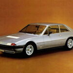 今見ると直線基調のデザインが斬新な2＋2GTフェラーリ「400シリーズ」とは（1972-1985）【フェラーリ名鑑：18】 - GQW1976-79-Pininfarina-Ferrari-400-01-min