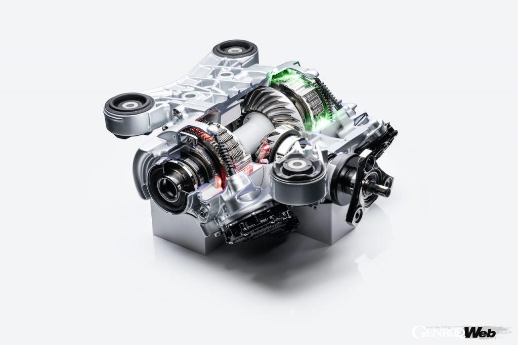 「新型アウディ RS 3 スポーツバック／セダン、デビュー！ 最高出力400p、最高速度290km/hにドリフトモードも採用」の31枚目の画像