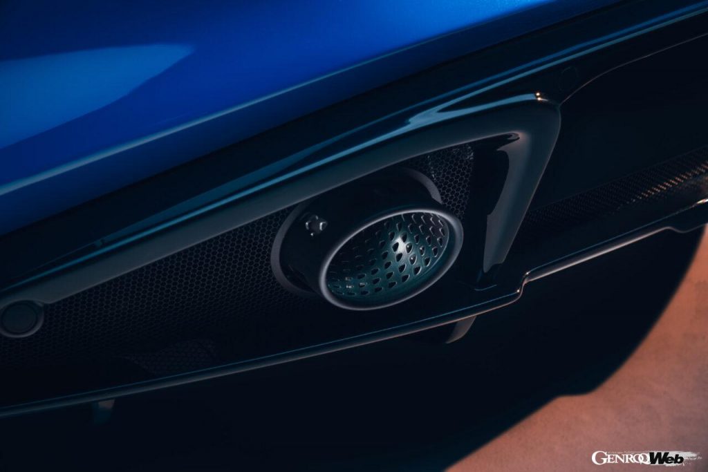 「ロータス エミーラが全貌を公開！ 最後の内燃機関にはトヨタ製V6とAMG製直4ターボの2種類を用意」の13枚目の画像