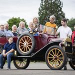 「101歳の現役ドライバー、T型フォードと最新のフォード マスタング マッハ-Eをドライブ 【動画】」の9枚目の画像ギャラリーへのリンク
