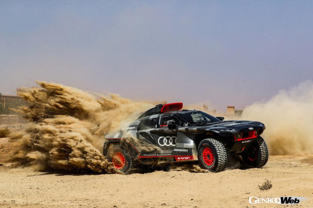 「ダカールを目指すアウディRS Q e-tron。「砂漠で充電」を可能にした電動ラリーマシンがモロッコを走る」の21枚目の画像