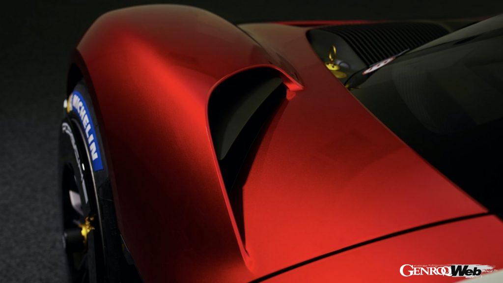 「ポルシェ、最新コンセプトカー「ミッションR」をワールドプレミア！」の8枚目の画像