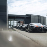 巡航速度420km/hを誇るハイパーカー、ブガッティ シロン スーパースポーツ 300+完成！まもなくデリバリー開始 - 01-bugatti_css300_delivery