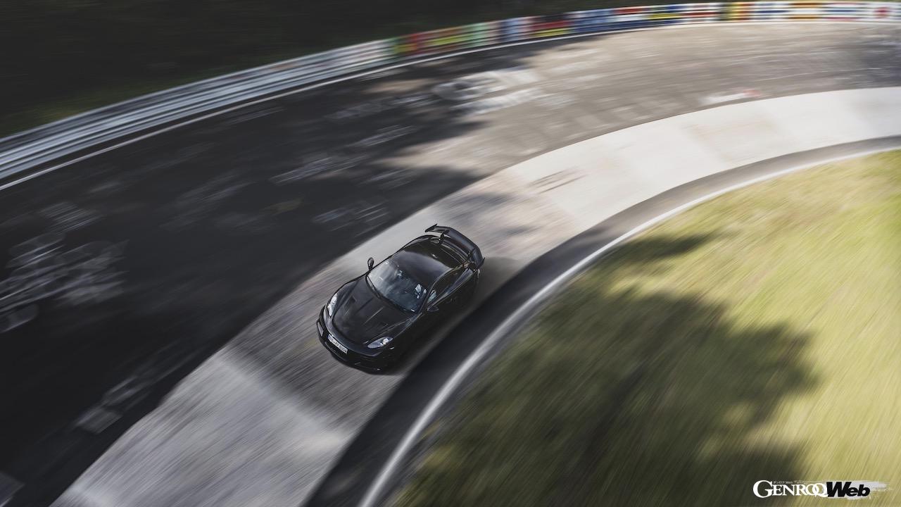 「新型「ポルシェ 718 ケイマン GT4 RS」、ニュルの北コースで記録更新！ 【動画】」の5枚目の画像