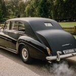 ロールス・ロイスが「黒」にこだわる理由。英国公爵やジョン・レノンが愛した漆黒のファントムとは - GQW_Rolls-Royce_black_106