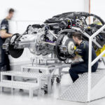 アストンマーティン ヴァルキリー、生産1号車が完成！ 【動画】 - 20211104_Aston Martin Valkyrie_04