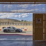 「ポルシェ 718 ケイマン GT4 RSデビュー！ 最高出力500ps、大幅な軽量化とパフォーマンスアップを達成 【動画】」の2枚目の画像ギャラリーへのリンク