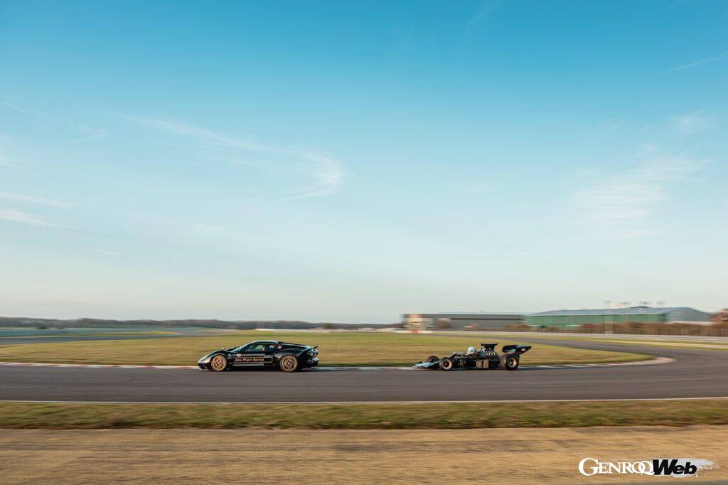 「ラドフォード ロータス タイプ62-2 JPSの完成間近！ ジェンソン・バトンがサーキットで初テスト」の11枚目の画像
