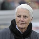 ロータスの母、ヘイゼル・チャップマンが94歳で逝去 - 20211218_Hazel_Chapman_--Team-Lotus-Celebration-20-June-2010---Snetterton