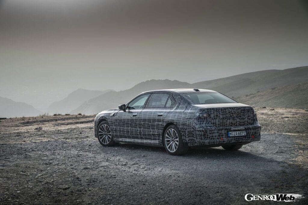 「BMWのフラッグシップEV「i7」が開発最終段階に突入！ 数万kmの過酷なテストを経て2022年リリース」の12枚目の画像