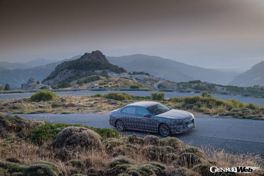 「BMWのフラッグシップEV「i7」が開発最終段階に突入！ 数万kmの過酷なテストを経て2022年リリース」の15枚目の画像