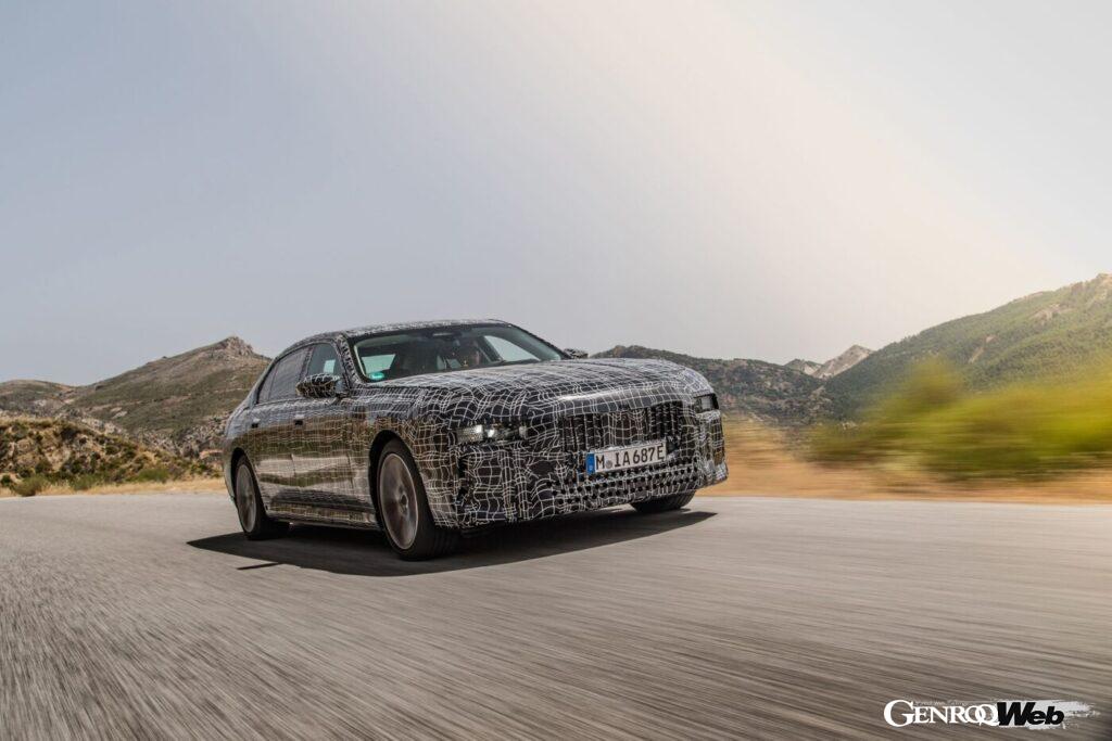 「BMWのフラッグシップEV「i7」が開発最終段階に突入！ 数万kmの過酷なテストを経て2022年リリース」の2枚目の画像