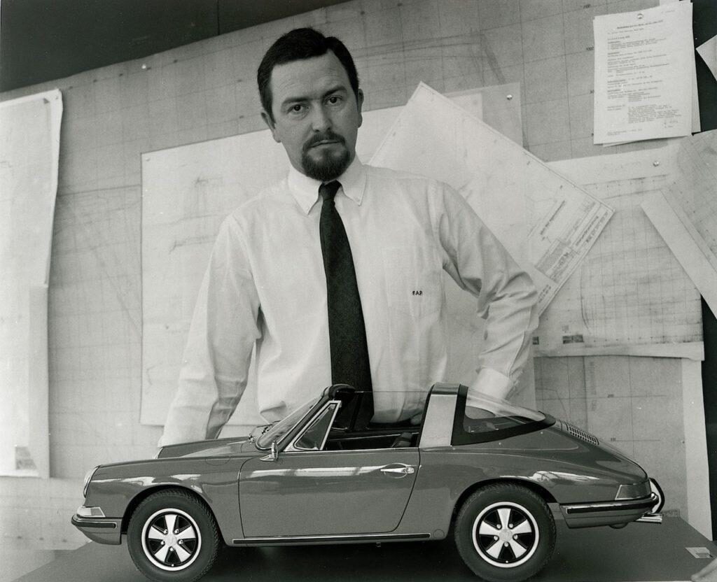 「【ポルシェ図鑑】「ポルシェ 911タルガ（1967）」911的オープンエアモータリングの解釈。」の2枚目の画像