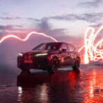 「BMW iX M60デビュー！ 最高出力619hpのハイパフォーマンス電動SAV 【動画】」の12枚目の画像ギャラリーへのリンク