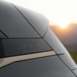 「BMW iX M60デビュー！ 最高出力619hpのハイパフォーマンス電動SAV 【動画】」の32枚目の画像ギャラリーへのリンク