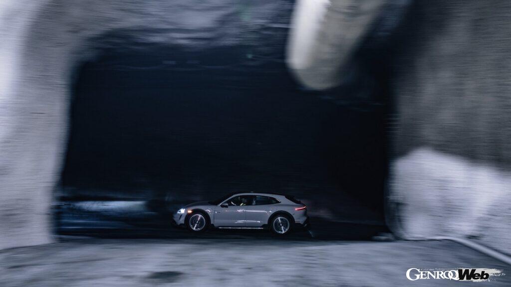 「ポルシェ タイカン 4S クロスツーリスモ、地底深くから4000m超の山頂まで走破！ 最大高度変化の世界記録を達成 【動画】」の7枚目の画像