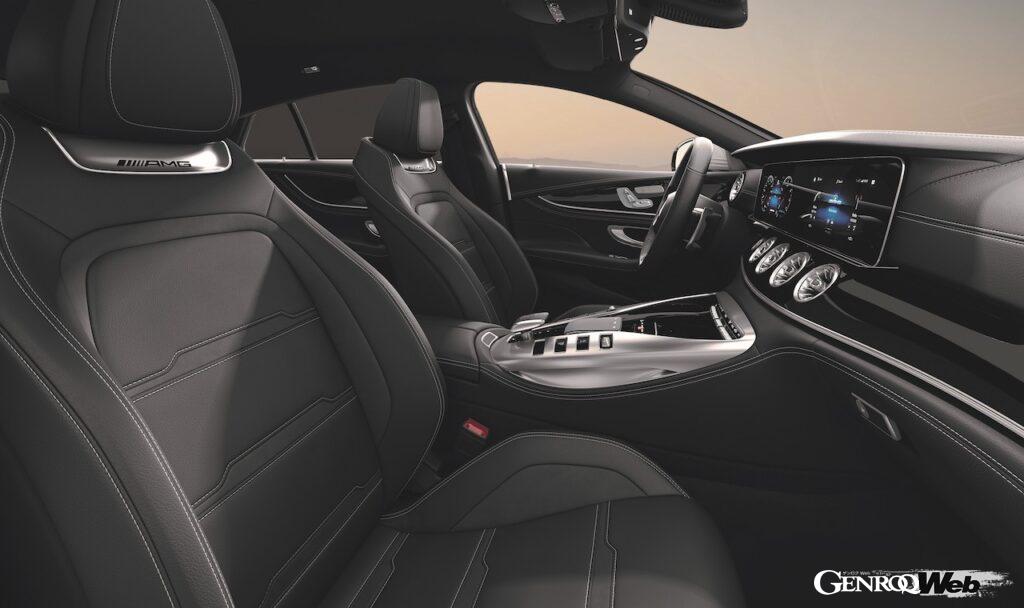 「新型メルセデスAMG GT 4ドアクーペ販売開始！ 改良型エアサスペンションを搭載」の6枚目の画像