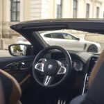 「BMW M8 コンペティション・シリーズに改良新型がデビュー！ 新色の追加&コクピットの機能性を向上 【動画】」の12枚目の画像ギャラリーへのリンク