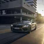 「BMW M8 コンペティション・シリーズに改良新型がデビュー！ 新色の追加&コクピットの機能性を向上 【動画】」の16枚目の画像ギャラリーへのリンク