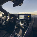 「BMW M8 コンペティション・シリーズに改良新型がデビュー！ 新色の追加&コクピットの機能性を向上 【動画】」の28枚目の画像ギャラリーへのリンク