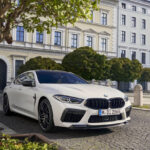 「BMW M8 コンペティション・シリーズに改良新型がデビュー！ 新色の追加&コクピットの機能性を向上 【動画】」の40枚目の画像ギャラリーへのリンク