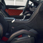 「BMW M8 コンペティション・シリーズに改良新型がデビュー！ 新色の追加&コクピットの機能性を向上 【動画】」の45枚目の画像ギャラリーへのリンク