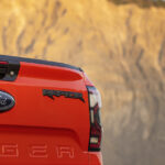 「新型フォード レンジャーに「ラプター」登場！ 伝統の名を冠したスーパートラック」の18枚目の画像ギャラリーへのリンク