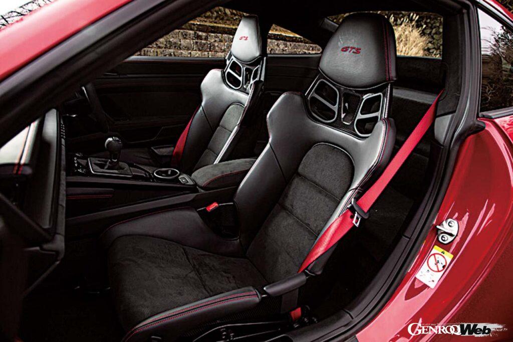ポルシェ 911 カレラ GTSと718 ケイマン GTS 4.0のシート