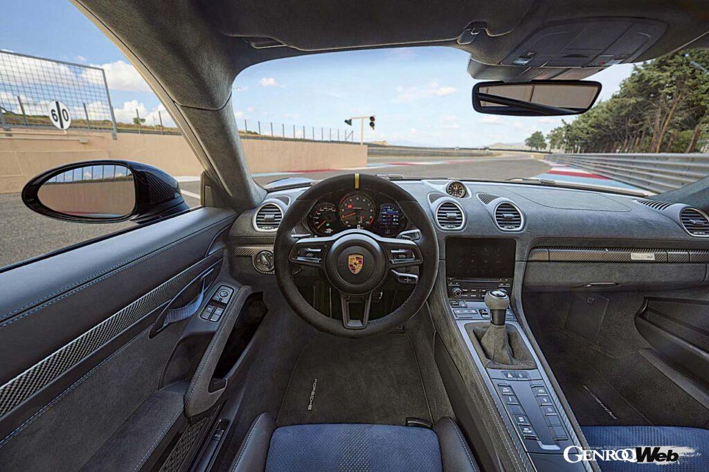 「ミッドシップ・ポルシェの最強モデル「718 ケイマン GT4 RS」にレンシュポルトのプライドを見る！」の4枚目の画像