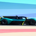究極のハイパーカー！ アストンマーティン ヴァルキリー AMR プロがデモランを披露 【動画】 - Aston Martin Valkyrie AMR Pro driven by Dirk Muller driver