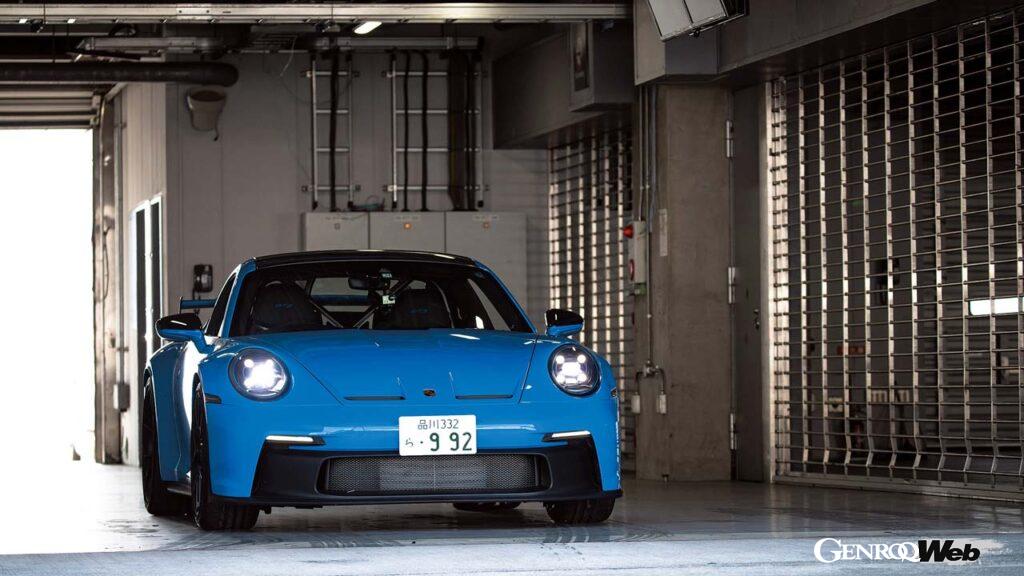 「ポルシェ 911 GT3、富士スピードウェイをアタック！ 荒 聖治が実感したカップカーの世界」の12枚目の画像