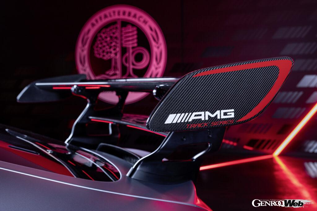 「AMG GTに55台限定のスペシャルモデル登場！ レースを制するために生まれたサーキット専用マシン」の5枚目の画像