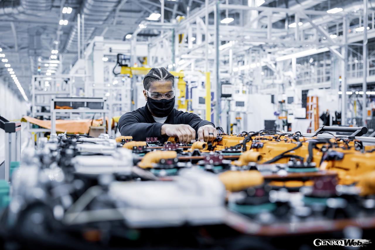 「メルセデス・ベンツ EQSがインテリアを先行公開！ アラバマの新バッテリー工場も本格稼働へ」の25枚目の画像