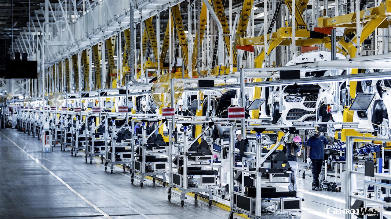 「メルセデス・ベンツ EQSがインテリアを先行公開！ アラバマの新バッテリー工場も本格稼働へ」の34枚目の画像