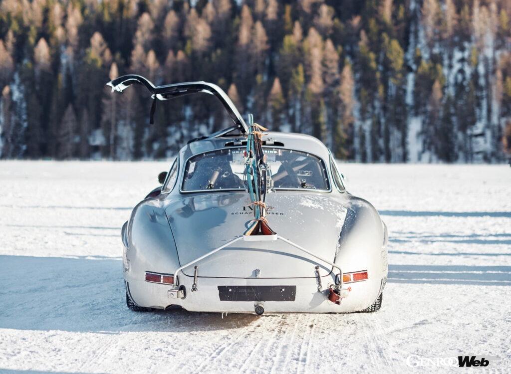 「I.C.E. St. Moritz - International Concours of Elegance」に出場したメルセデス・ベンツ 300 SL“ガルウイング”